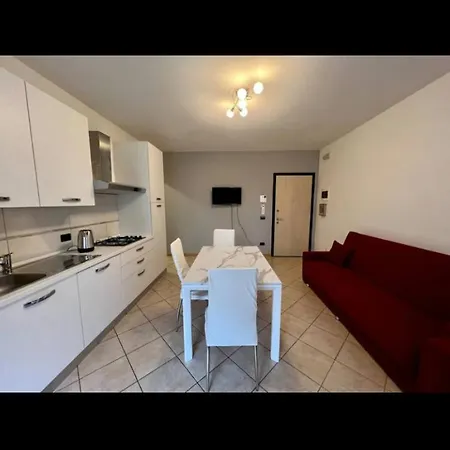 Lägenhet Miniappartamento Completo