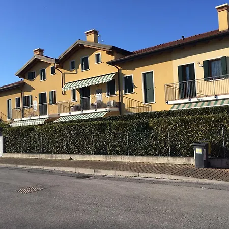 Miniappartamento Completo سترا